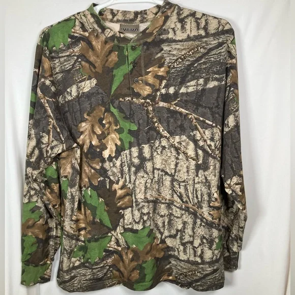 Bigwoods by Trebark Jerzees Outdoors Men's Camouflage Long Sleeve Henley - Picture 2 of 6
